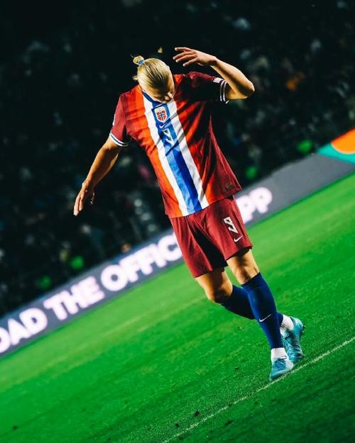 刘若钒：想用中超冠军回报海港，没有他们就没有我今天的一切（刘若钒：愿以中超冠军报答海港，没海港就没有今天的我）