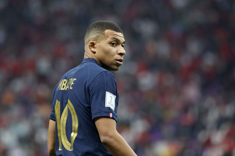 CBA俱乐部杯武汉赛区小组赛收官，山西与广东携手晋级（CBA俱乐部杯武汉站小组赛落幕，山西广东双双晋级）