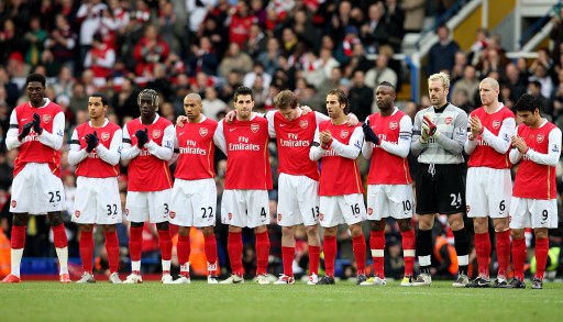 米兰双雄先后遭淘汰，那不勒斯与博洛尼亚会师意超杯决赛（米兰双雄相继出局，那不勒斯与博洛尼亚会师意超杯决战）