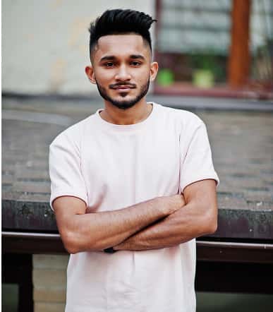 安全可靠的體育娛樂夥伴 - 巅峰体育
